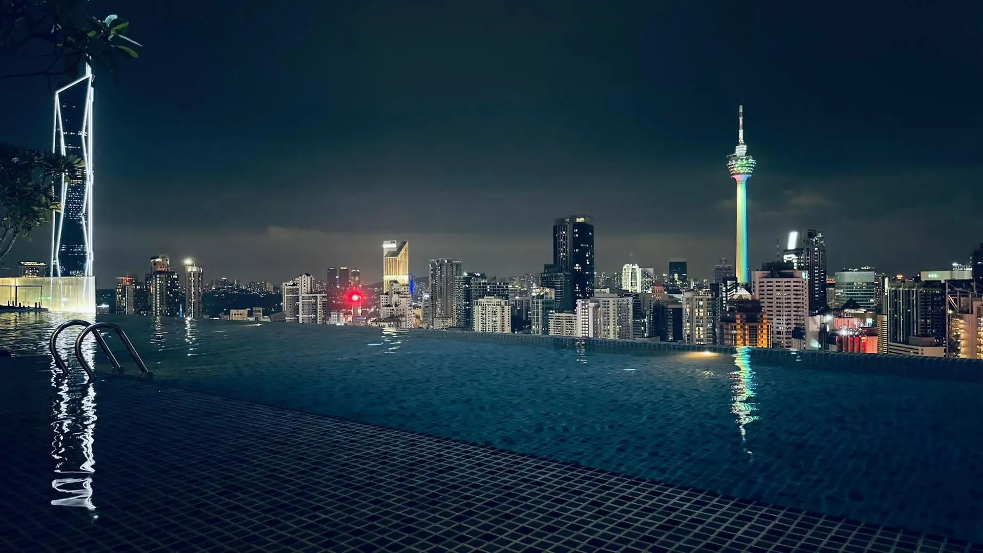 Axon Popular Suites Kl Bukit-Bintang 쿠알라룸푸르 0*,  말레이시아