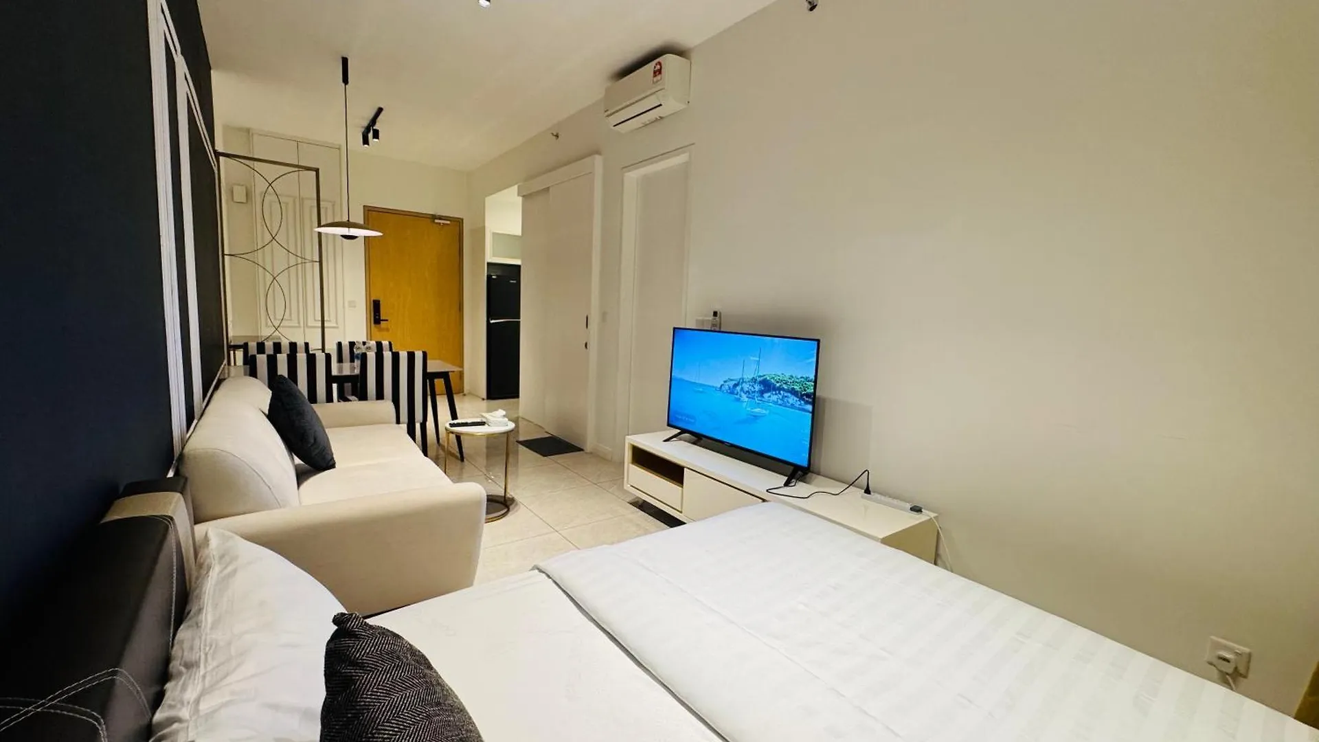 아파트 Axon Popular Suites Kl Bukit-Bintang 쿠알라룸푸르